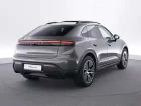 Porsche Macan (2026) thumbnail 5