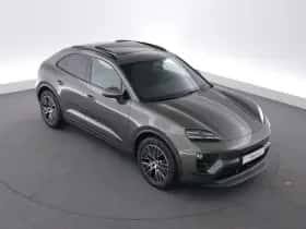 Porsche Macan (2026) thumbnail 9