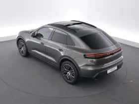 Porsche Macan (2026) thumbnail 10