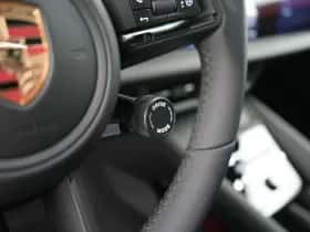Porsche Macan (2026) thumbnail 24