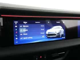 Porsche Macan (2026) thumbnail 25