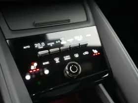 Porsche Macan (2026) thumbnail 26