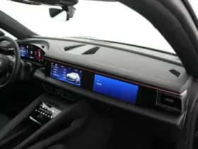 Porsche Macan (2026) thumbnail 41