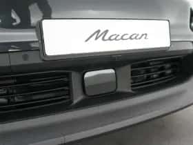 Porsche Macan (2026) thumbnail 48
