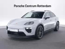 Porsche Macan (2024)