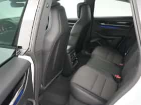 Porsche Macan (2024) thumbnail 29