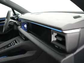 Porsche Macan (2024) thumbnail 37