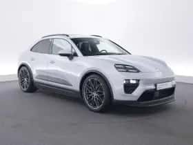 Porsche Macan (2024) thumbnail 7