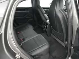 Porsche Cayenne (2024) thumbnail 33