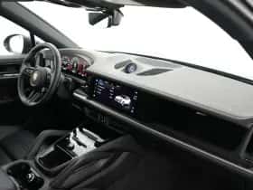 Porsche Cayenne (2024) thumbnail 36