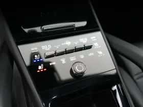 Porsche Cayenne (2024) thumbnail 28