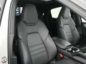 Porsche Cayenne (2024) thumbnail 36