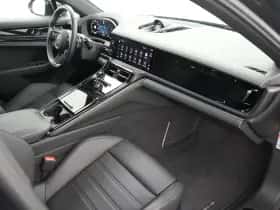 Porsche Panamera (2024) thumbnail 34
