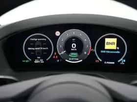 Porsche Panamera (2024) thumbnail 19