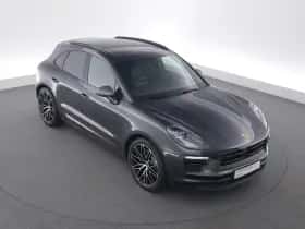 Porsche Macan (2022) thumbnail 9