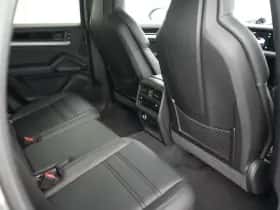 Porsche Cayenne (2024) thumbnail 28