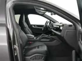 Porsche Cayenne (2024) thumbnail 32