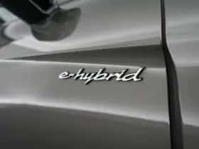 Porsche Panamera (2024) thumbnail 41