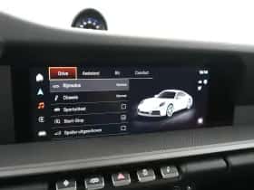 Porsche 911 (2025) thumbnail 28