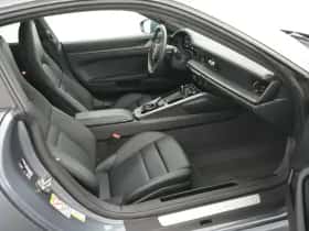 Porsche 911 (2025) thumbnail 34