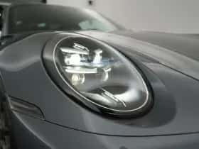 Porsche 911 (2025) thumbnail 38