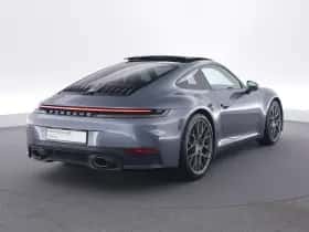 Porsche 911 (2025) thumbnail 5