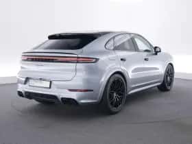 Porsche Cayenne (2026) thumbnail 5