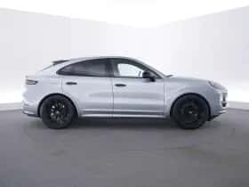 Porsche Cayenne (2026) thumbnail 6