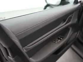 Porsche Taycan (2026) thumbnail 15