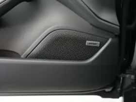 Porsche Taycan (2026) thumbnail 16