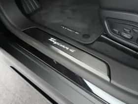 Porsche Taycan (2026) thumbnail 18