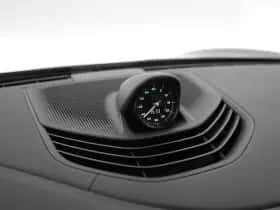 Porsche Taycan (2026) thumbnail 24