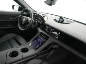 Porsche Taycan (2026) thumbnail 34