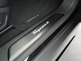 Porsche Taycan (2026) thumbnail 35