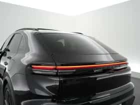 Porsche Macan (2026) thumbnail 39