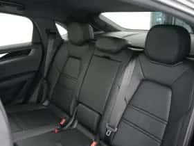 Porsche Cayenne (2026) thumbnail 28