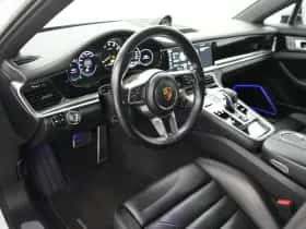 Porsche Panamera (2018) thumbnail 11
