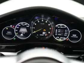 Porsche Panamera (2018) thumbnail 19