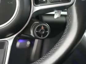 Porsche Panamera (2018) thumbnail 21