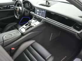 Porsche Panamera (2018) thumbnail 30