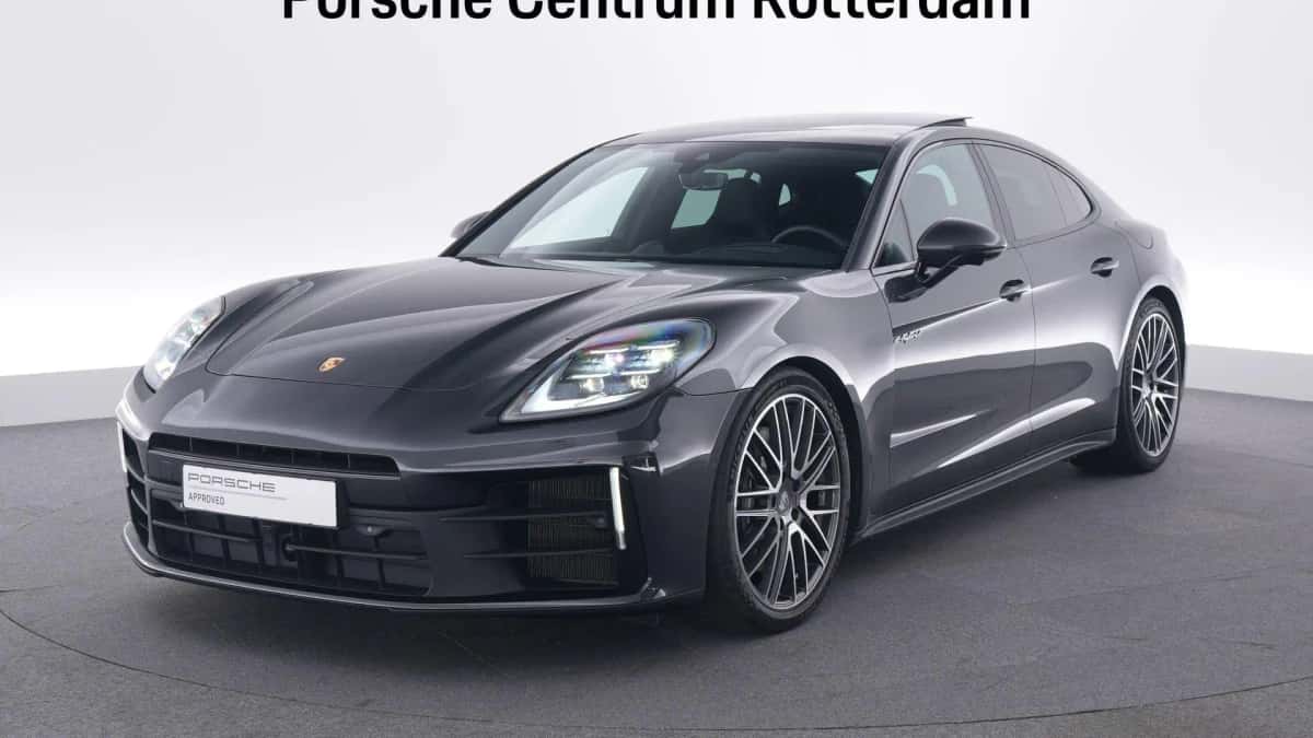 Porsche Panamera (2024) — foto 1