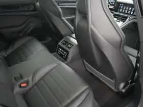 Porsche Panamera (2024) thumbnail 28