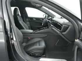 Porsche Panamera (2024) thumbnail 32