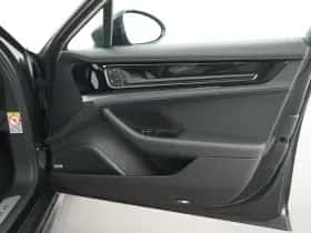Porsche Panamera (2024) thumbnail 33
