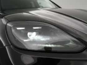 Porsche Cayenne (2023) thumbnail 35