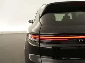 Porsche Cayenne (2023) thumbnail 37