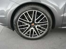 Porsche Cayenne (2025) thumbnail 40