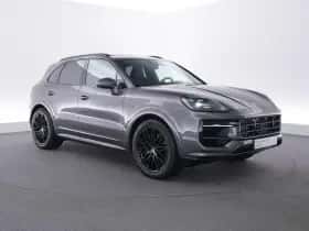 Porsche Cayenne (2025) thumbnail 7