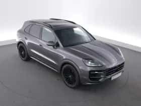 Porsche Cayenne (2025) thumbnail 9