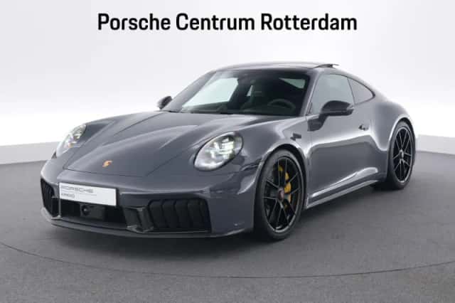 Porsche 911 (2025) thumbnail 1